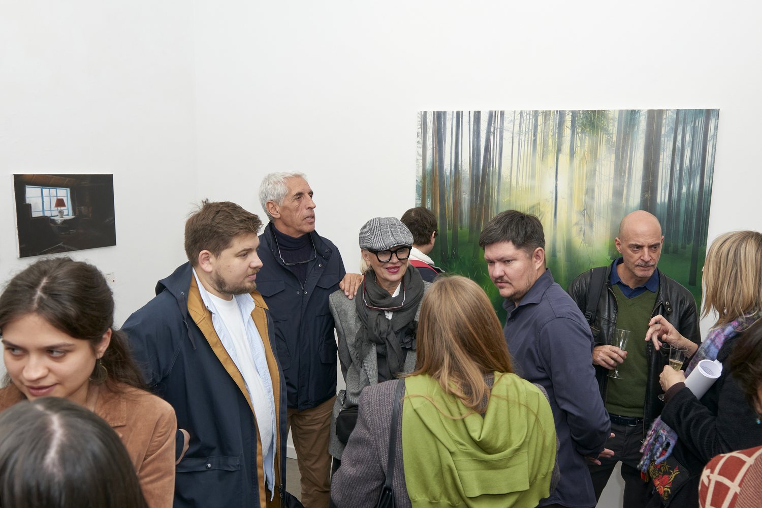 Pubblico al vernissage della mostra Stagioni russe di Evgenia Buravleva, Galleria Rubin